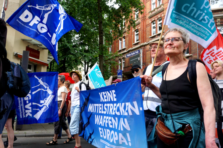 Demo gegen Mittelstreckenwaffen