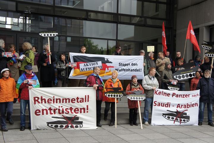 Proteste gegen Rheinmetall im Mai 2017