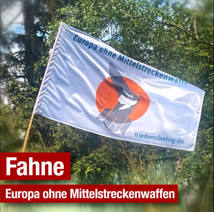 Fahne (weiß) "Europa ohne Mittelstreckenwaffen"